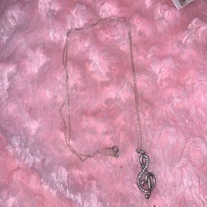 treble cleff heart necklace